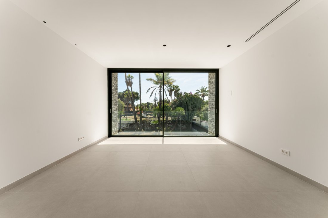 Villa in San Pedro de Alcantara, Andalusia, Spain 5 - 16805418