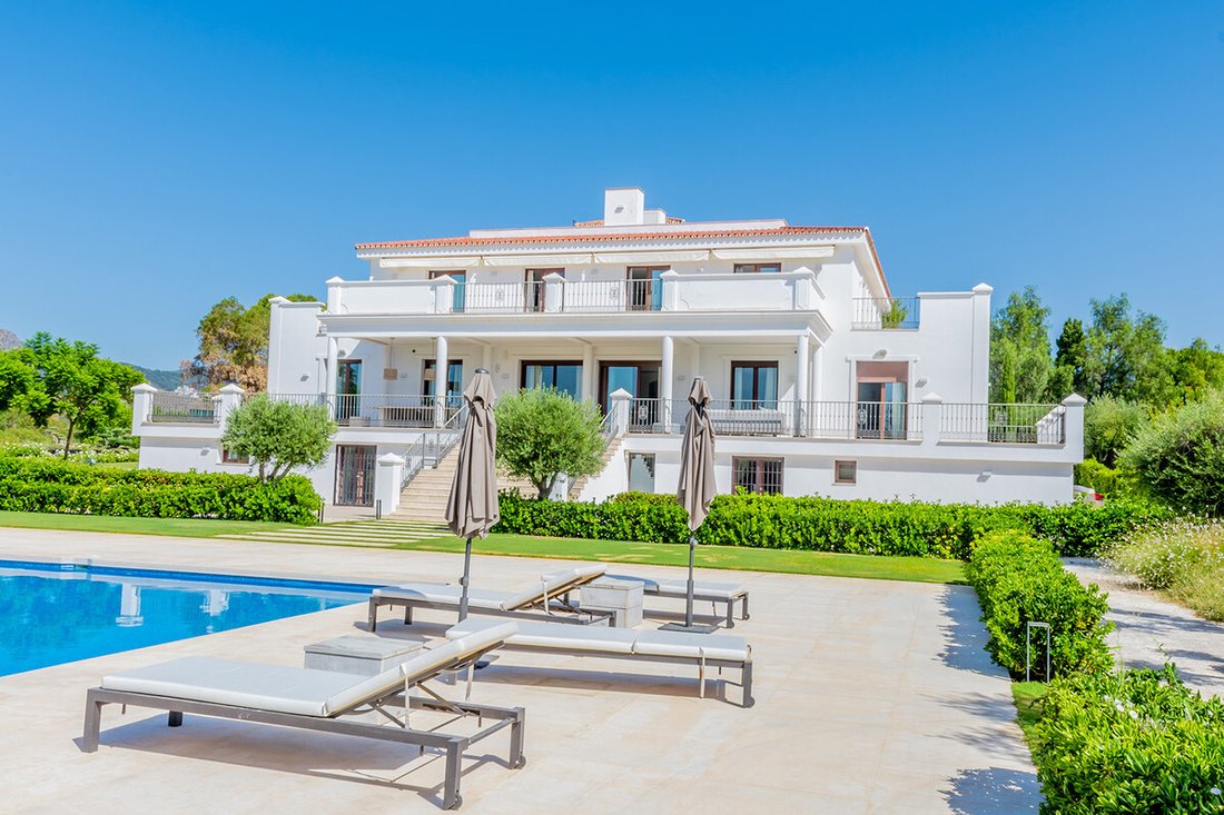 Villa in Estepona, Andalusia, Spain 4 - 16805935