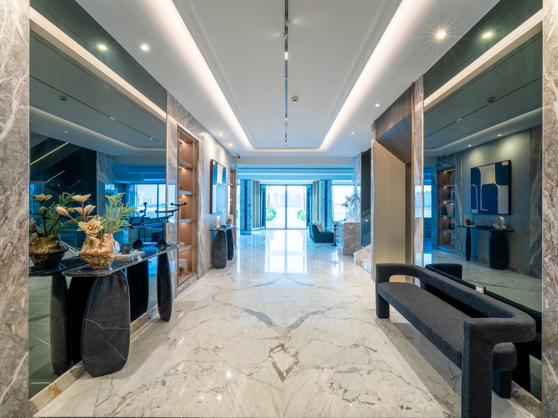 Villa in Palm Jumeirah, Dubai, United Arab Emirates 2 - 16804250