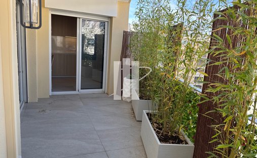 Apartment in Estérel Plage-Logis de l'Aspé-Péguière, Saint-Raphaël, France 1