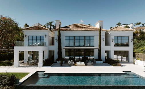 Villa in Benahavis, Andalusia, Spain 1