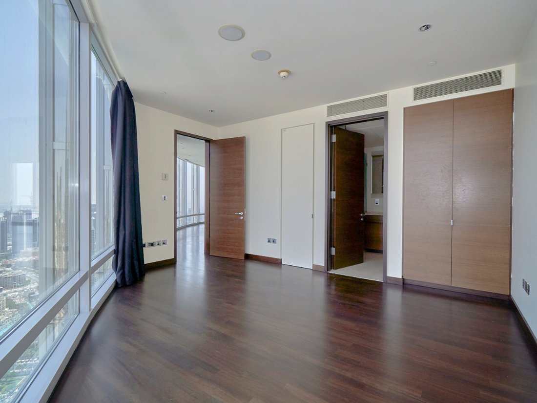 Apartment in Burj Khalifa, Downtown Dubai, Dubai 4 - 16804188