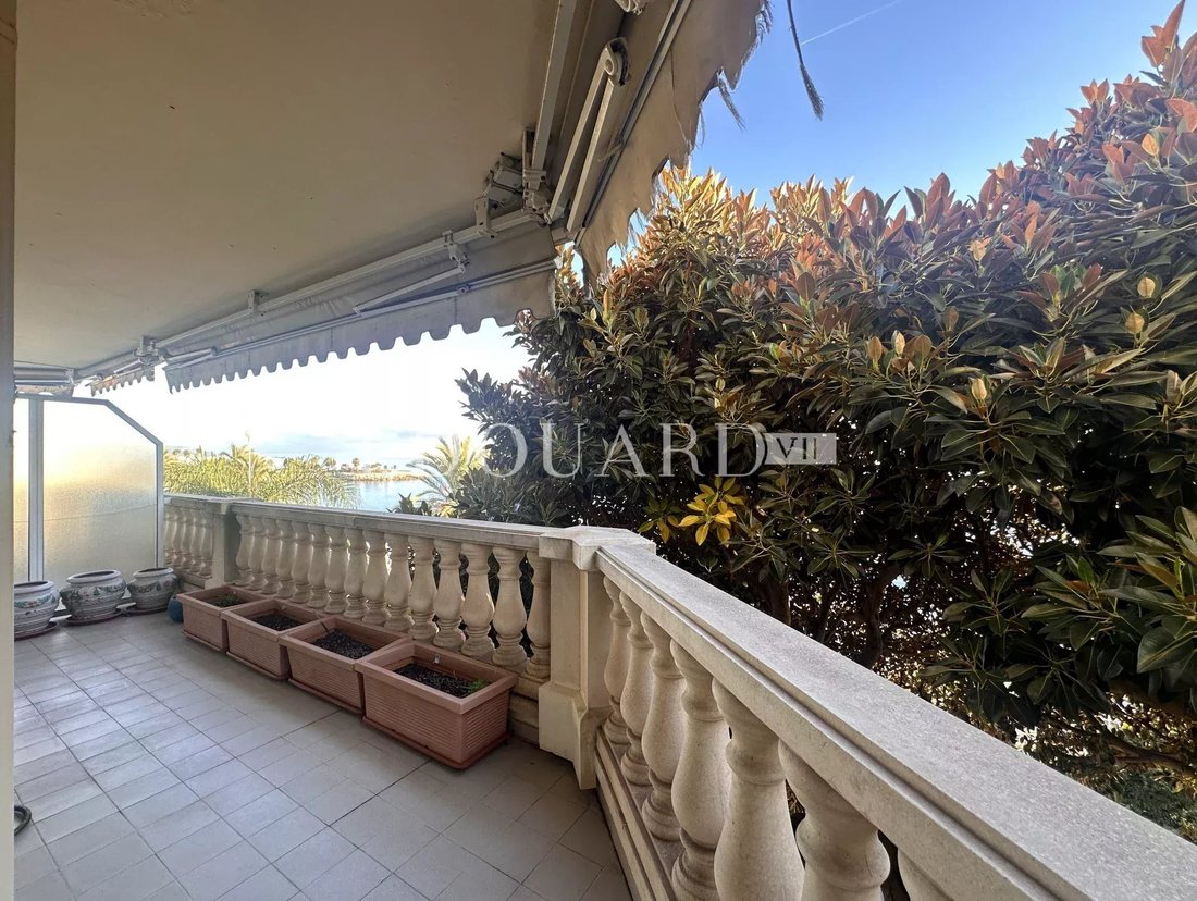 Apartment in Menton, Provence-Alpes-Côte d'Azur, France 3 - 16798478