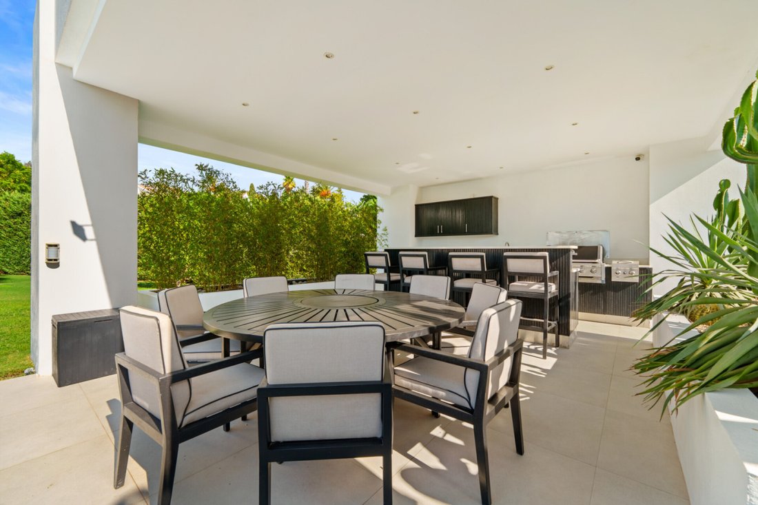 Villa in Benahavis, Andalusia, Spain 5 - 16805288