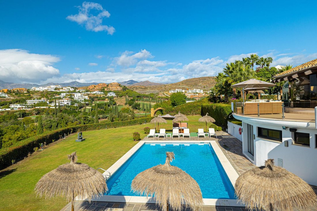 Villa in Estepona, Andalusia, Spain 5 - 16805523