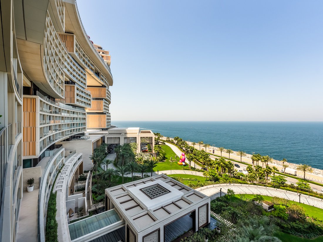 Apartment in Palm Jumeirah, Dubai, United Arab Emirates 1 - 16804402