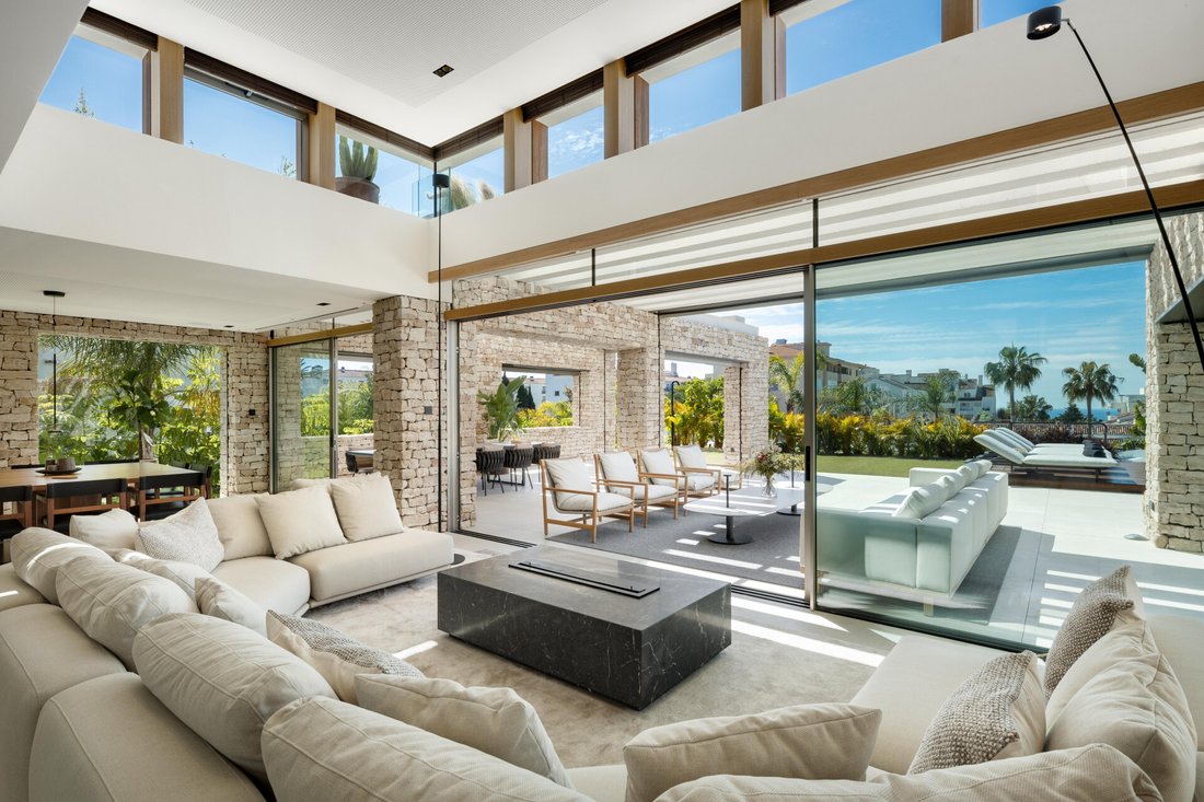 Villa in Nueva Andalucia, Marbella, Spain 5 - 16805906