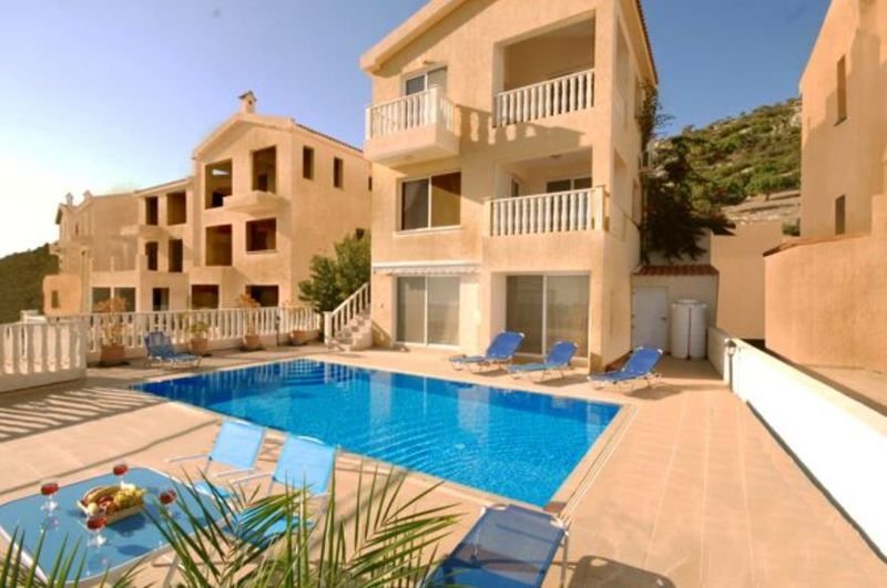 Villa in Peyia, Paphos, Cyprus 1 - 16806396