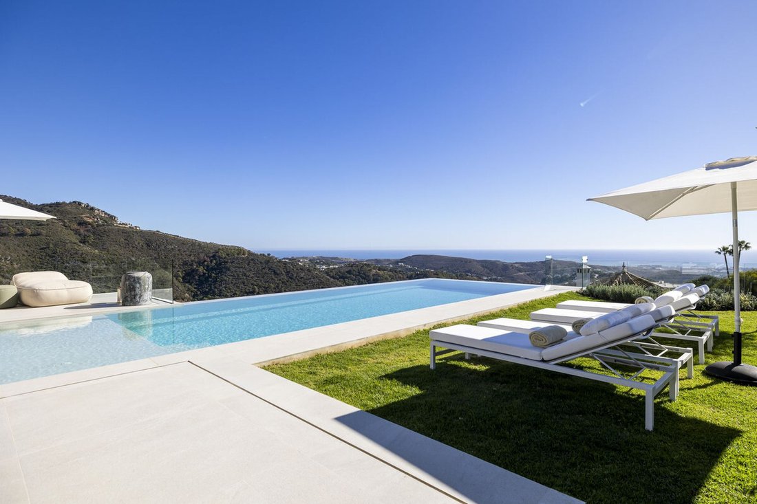 Villa in Benahavis, Andalusia, Spain 5 - 16805322
