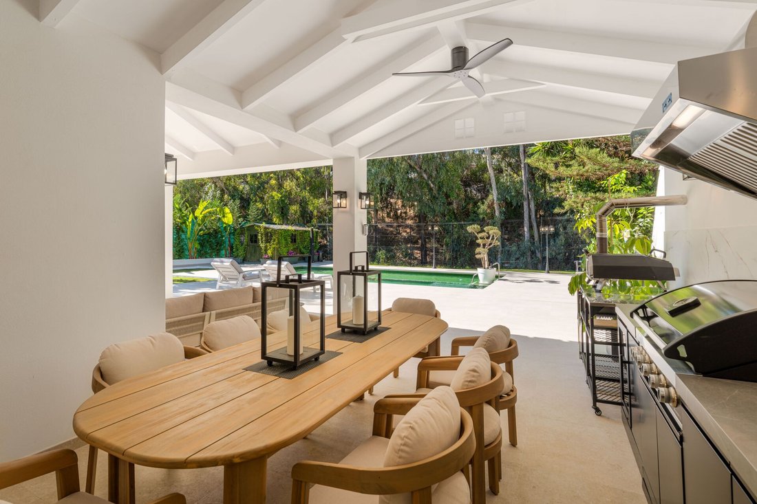 Villa in Nueva Andalucia, Marbella, Spain 3 - 16805341