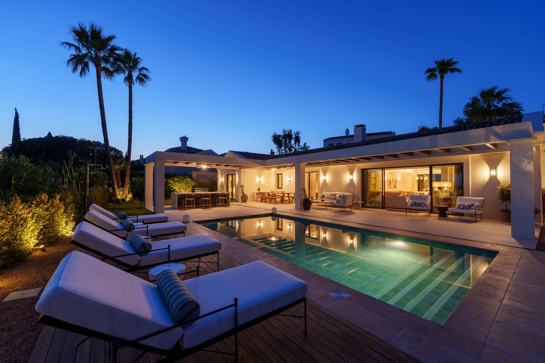 Villa à Nueva Andalucia, Marbella, Espagne 4 - 16805078