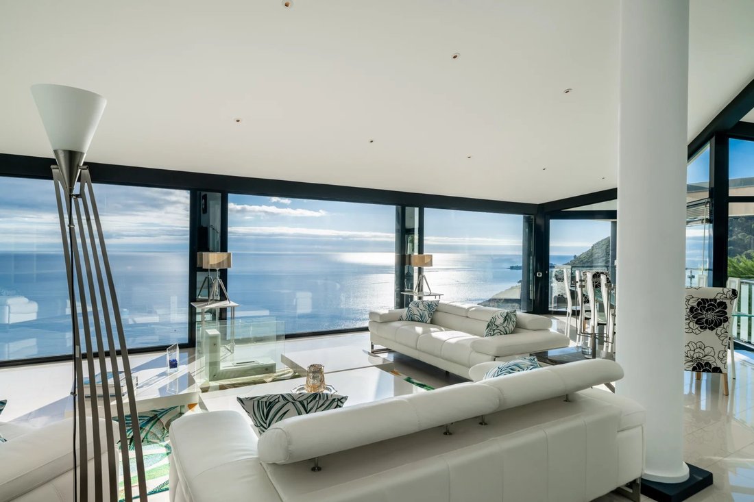 Villa in French Riviera, Provence-Alpes-Côte d'Azur, France 3 - 16801227