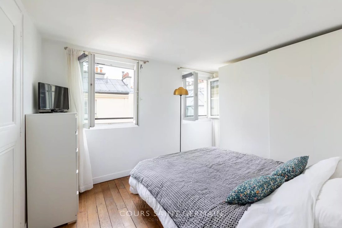 Apartment in Monnaie, Paris 6e Arrondissement, Paris 4 - 16805409