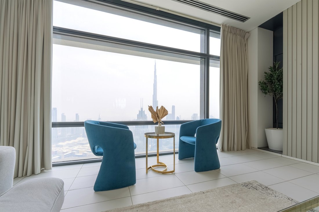 Apartment in Burj Khalifa Lake, Downtown Dubai, Dubai 3 - 16804407
