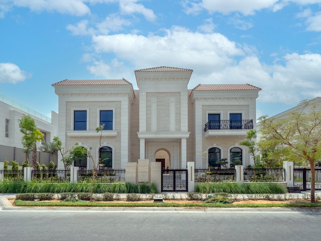 Villa in Hadaeq Sheikh Mohammed Bin Rashid, Dubai, United Arab Emirates 1 - 16804230
