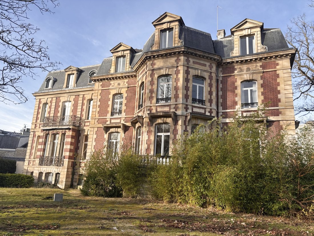 Apartment in Chantilly, Hauts-de-France, France 2 - 16741683