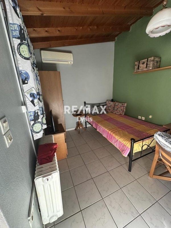 South Athens, Attica, Greece 2 - 16800619