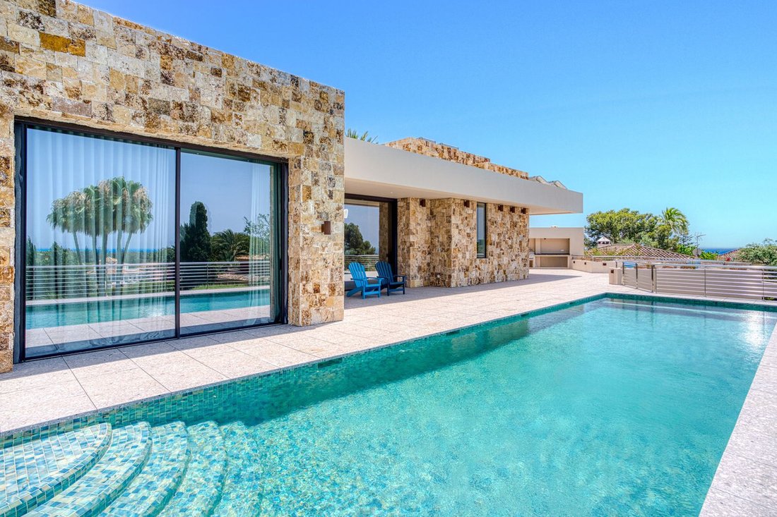 Villa in Marbella, Andalusia, Spain 1 - 16805203