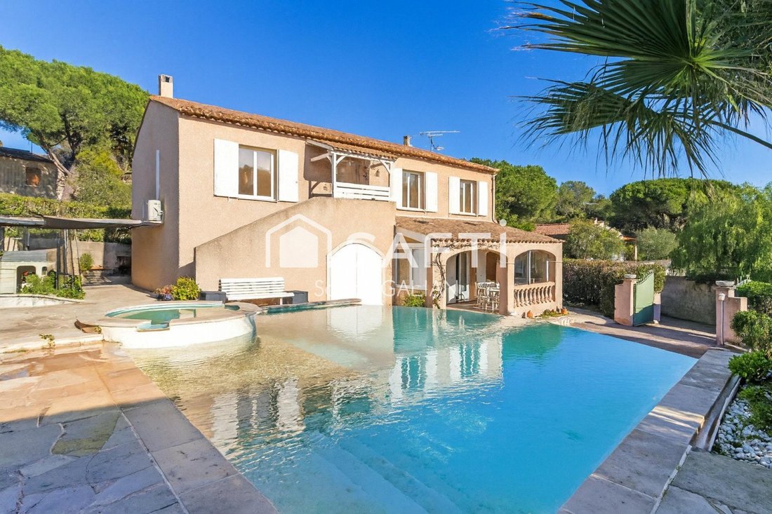 House in Ecarts, Roquebrune-sur-Argens, France 1 - 16805984