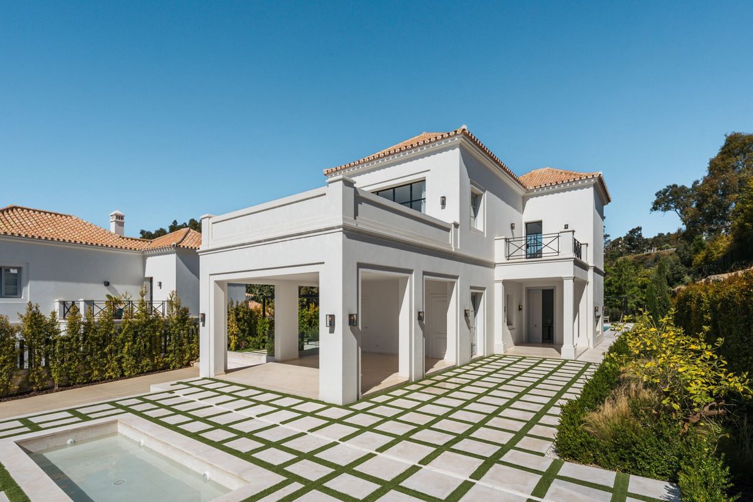 Villa in Nueva Andalucia, Marbella, Spain 4 - 16805266
