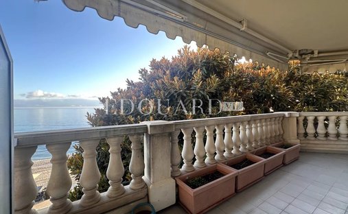 Apartment in Menton, Provence-Alpes-Côte d'Azur, France 1