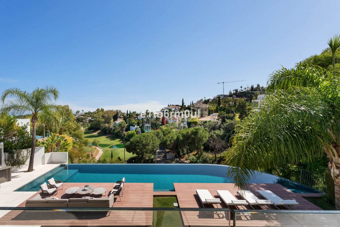 Villa in Nueva Andalucia, Marbella, Spain 3 - 16805811