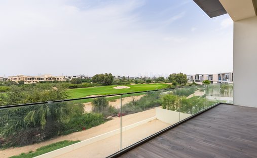 Villa in Hadaeq Sheikh Mohammed Bin Rashid, Dubai, United Arab Emirates 1
