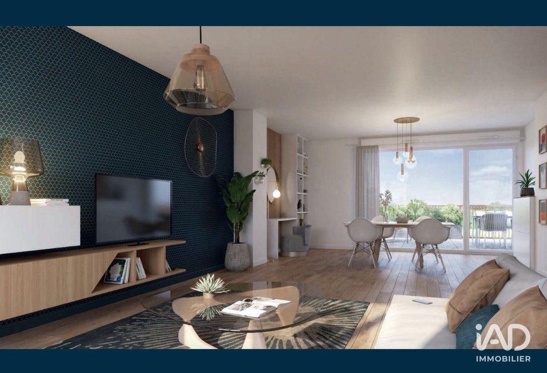 Apartment in Thiverval-Grignon, Ile-de-France, France 2 - 16808530