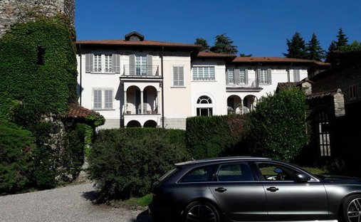 Apartment in Masnago - Brunella, Varese, Lombardy 1