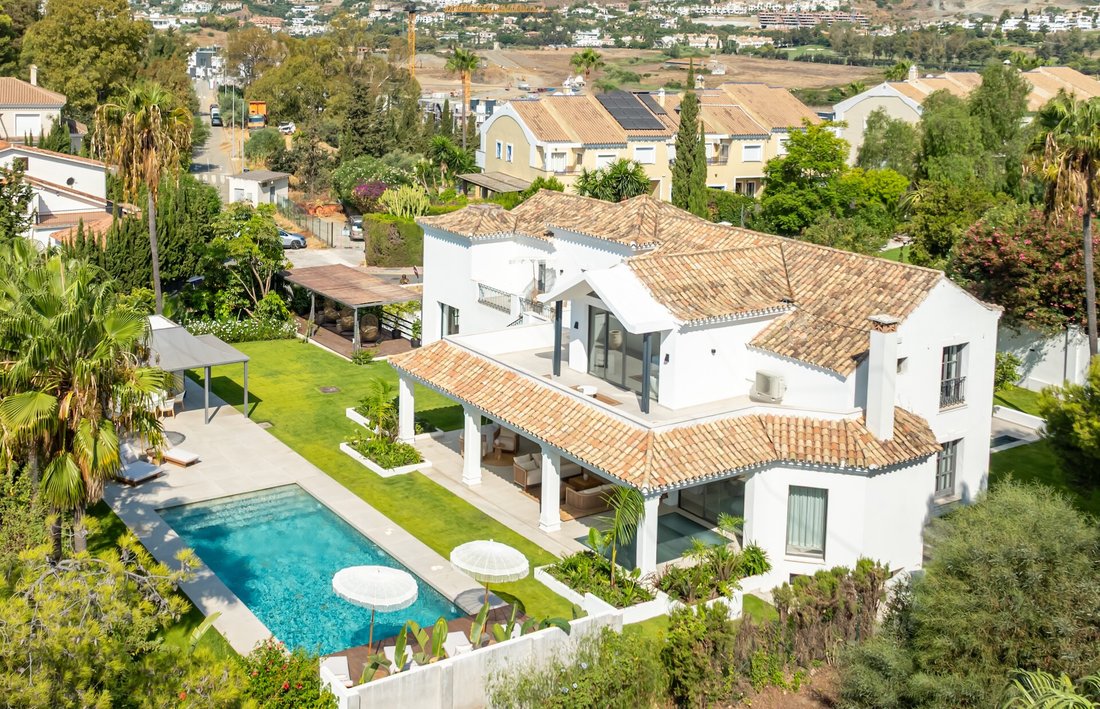 Villa à Estepona, Andalousie, Espagne 2 - 16804967