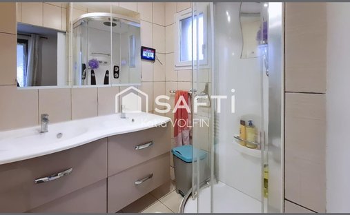 Castle for Sale in Aubagne, Provence-Alpes-Côte d'Azur, France