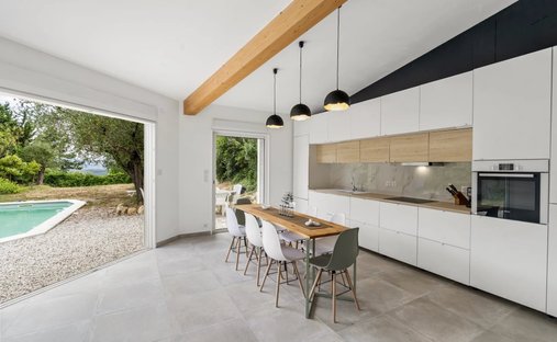 Villa in Valbonne, Provence-Alpes-Côte d'Azur, France 1