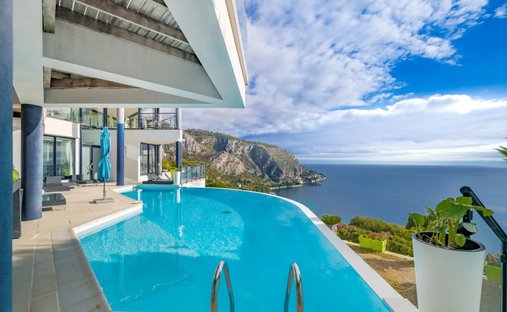 Villa in French Riviera, Provence-Alpes-Côte d'Azur, France 1