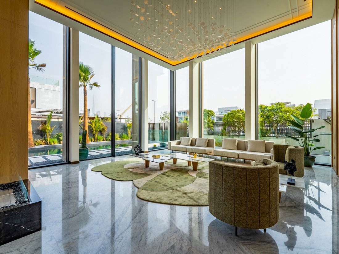 Villa in Jumeirah, Dubai, United Arab Emirates 2 - 16804134