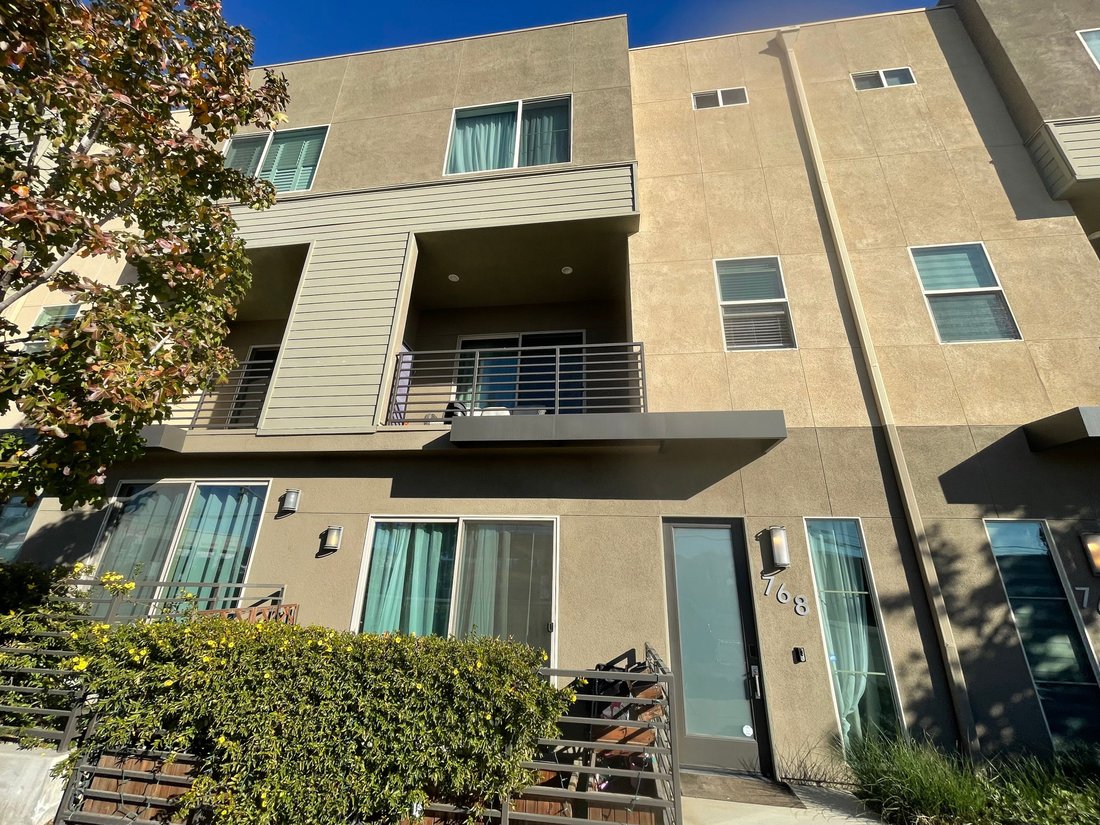 Condo in Upland, California, United States 1 - 16805436