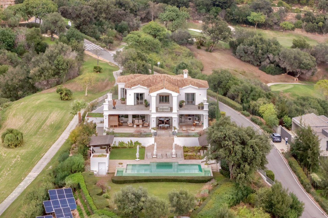 Villa in Benahavis, Andalusia, Spain 2 - 16805512