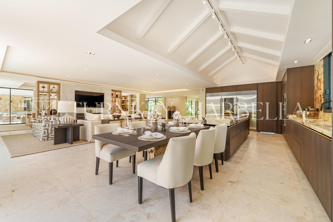 Villa in Nueva Andalucia, Marbella, Spain 5 - 16806117