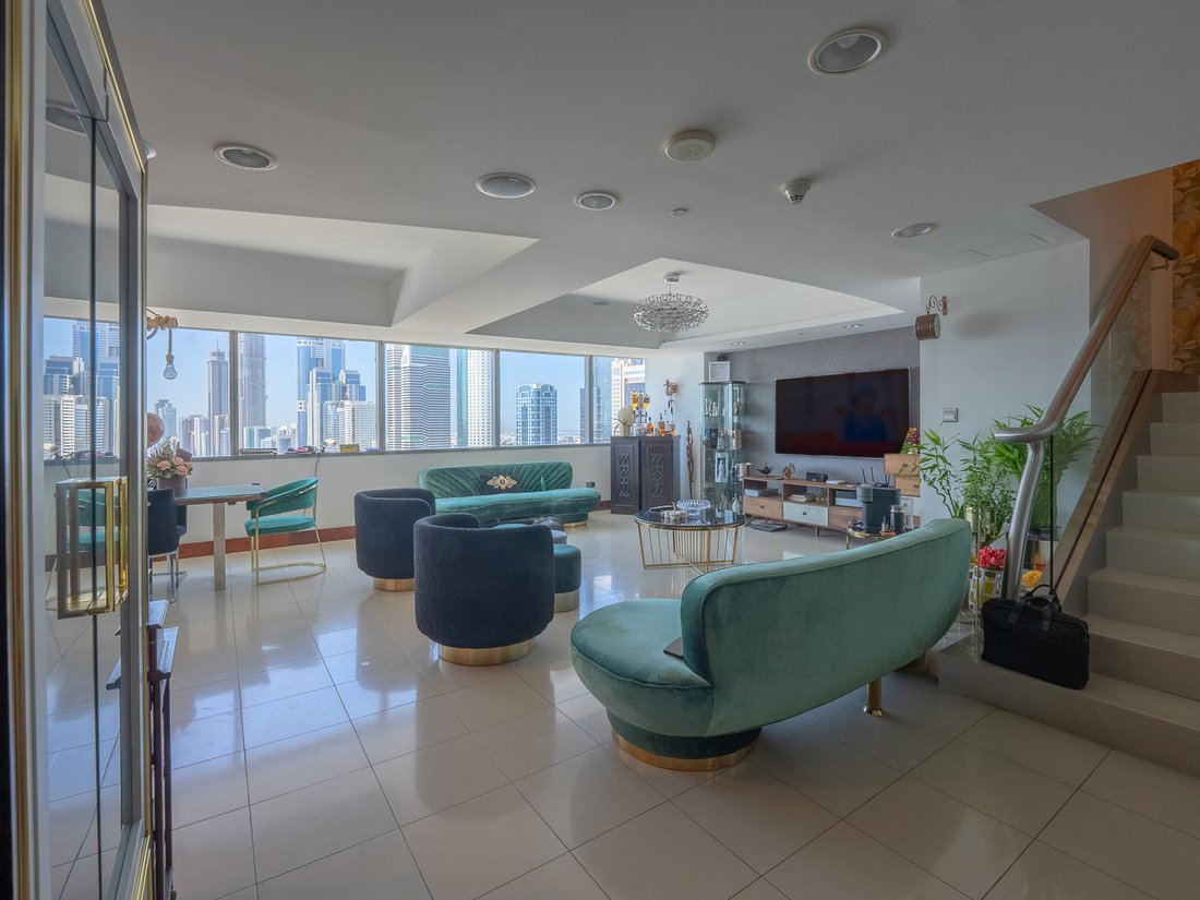 Apartment in Trade Centre, Dubai, United Arab Emirates 1 - 16804373