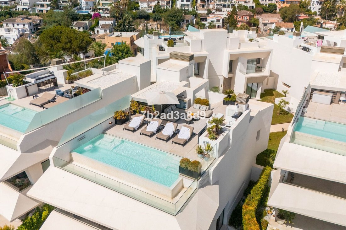 Villa in Nueva Andalucia, Marbella, Spain 1 - 16805223