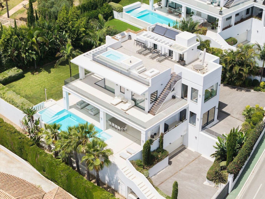 Villa in Golden Mile, Andalusia, Spain 1 - 16805592