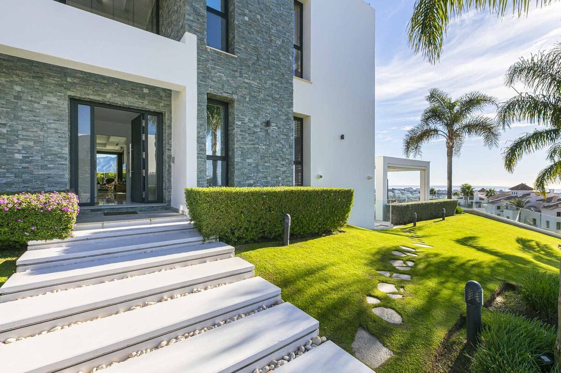 Villa in Benahavis, Andalusia, Spain 4 - 16805352