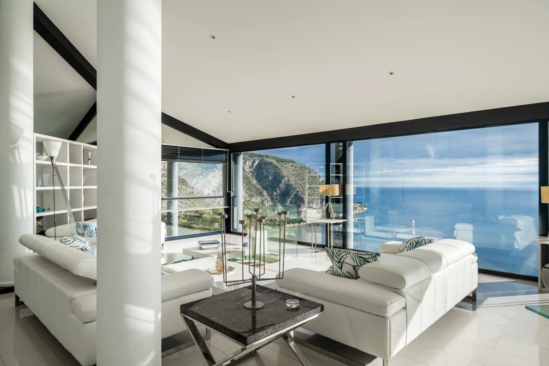 Villa in French Riviera, Provence-Alpes-Côte d'Azur, France 5 - 16801227