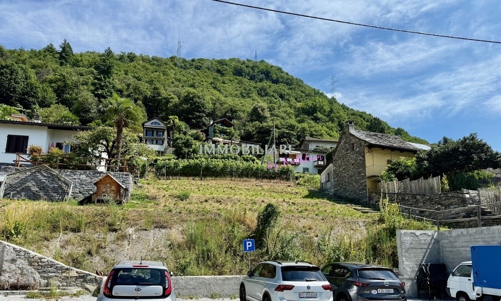 Land in Gordola, Ticino, Switzerland 2 - 16798620