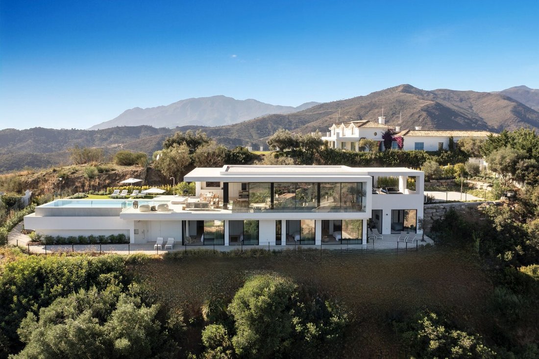 Villa in Benahavis, Andalusia, Spain 2 - 16805322