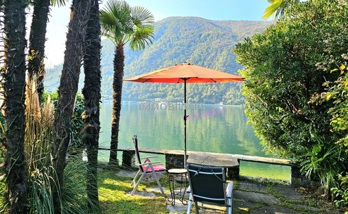 Bungalow in Maroggia, Ticino, Switzerland 1
