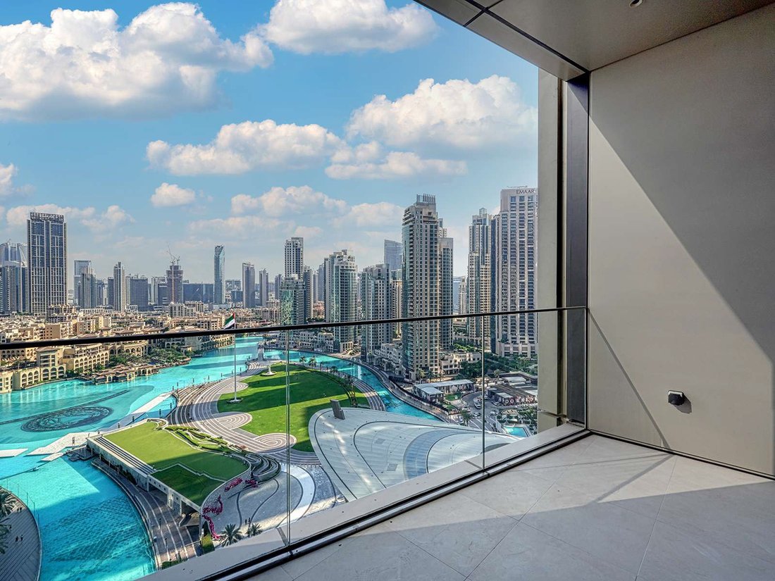 Apartment in Burj Khalifa Lake, Downtown Dubai, Dubai 2 - 16804251