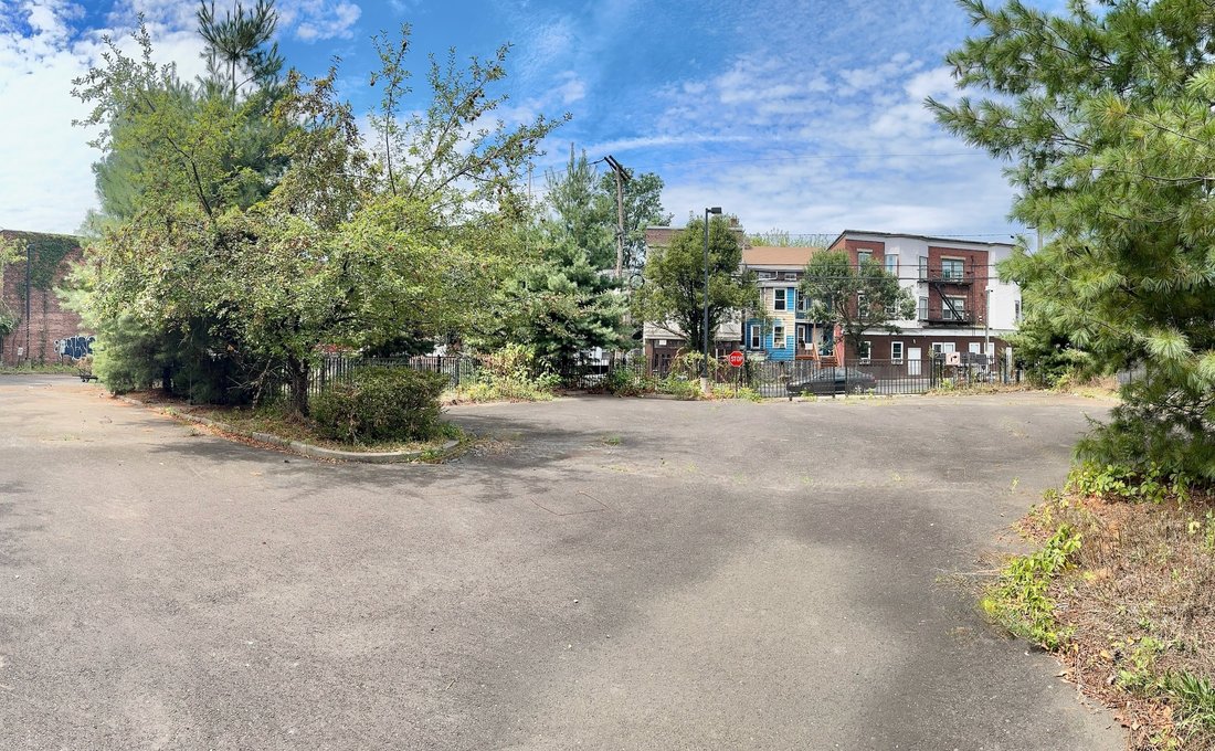 Land in Paterson, New Jersey, United States 2 - 16805590