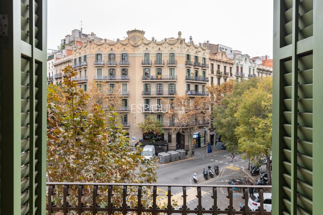Appartamento a Eixample, Barcellona, Spagna 1 - 16798252