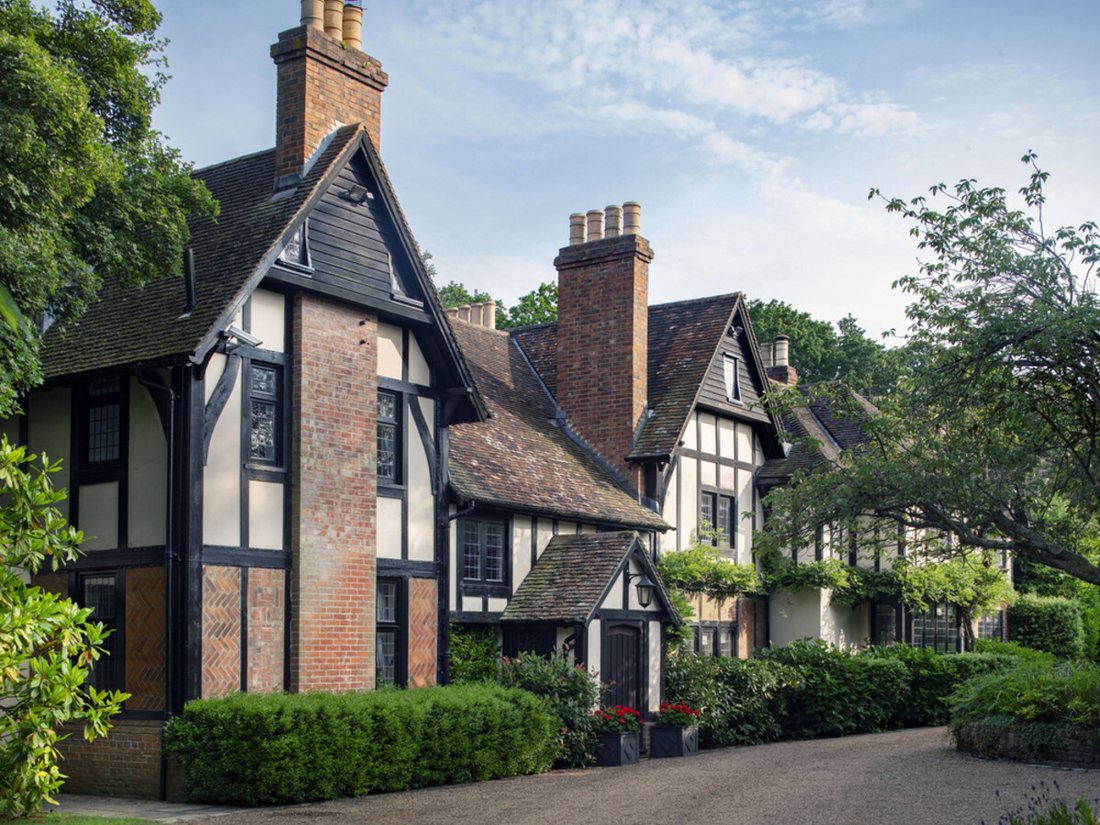 House in Alkham, England 1 - 16801396