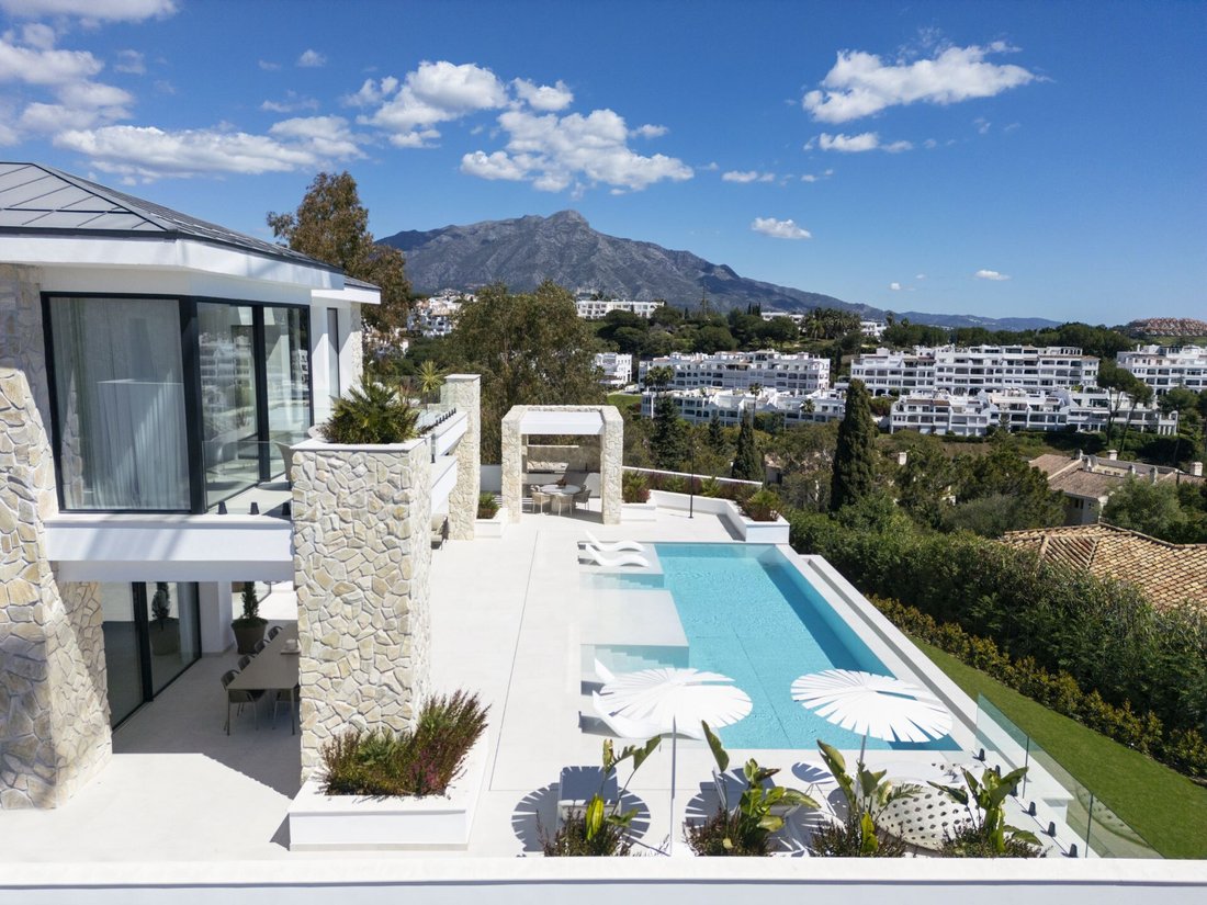 Villa in Benahavis, Andalusia, Spain 5 - 16805633